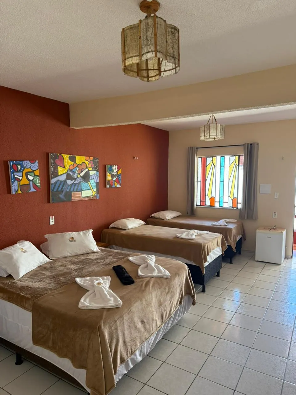 Quarto Quíntuplo do Residencial Dragão, até 5 pessoas